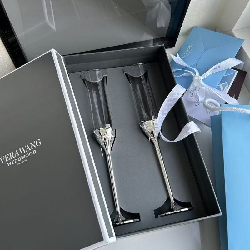 Kieliszek do szampana w kształ – Crystal Wine Glass recenzja i cena